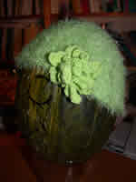 Groen met bloem / Green with flower